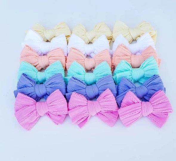 Daisy Hair Bow