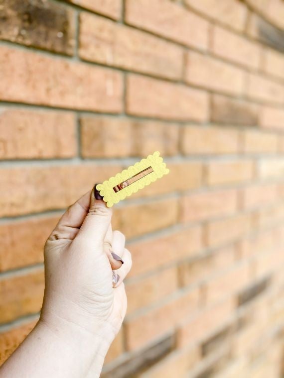 Yellow Wood Scalloped Hair Clip