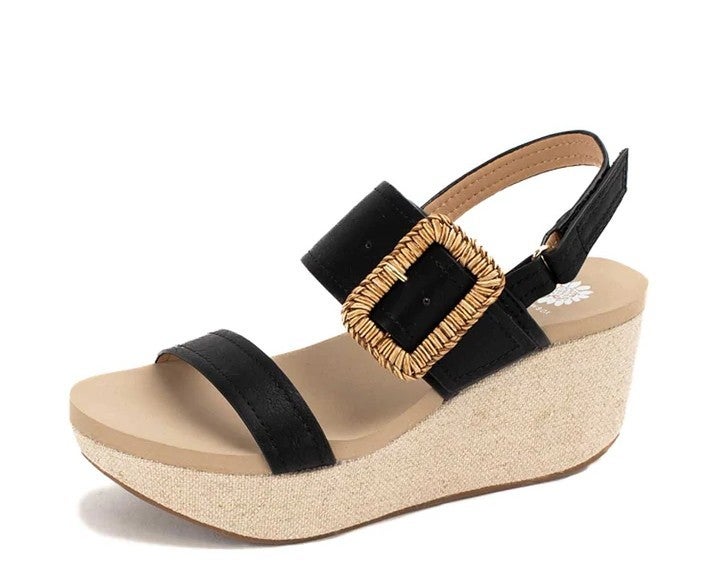 Yellow Box Shoes Bao Black Sandals